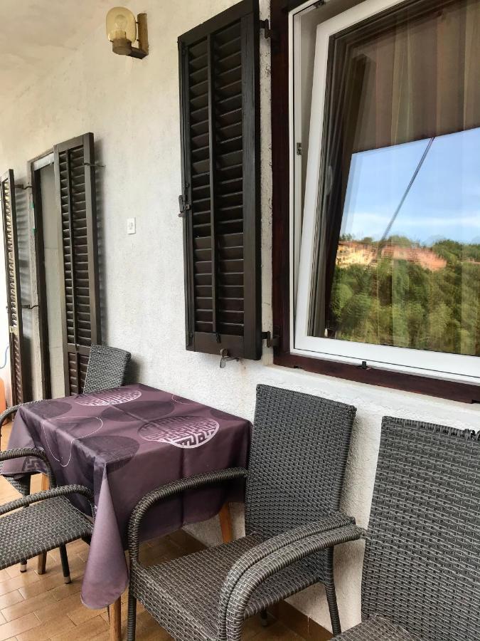 Ikar Apartment Екстериор снимка